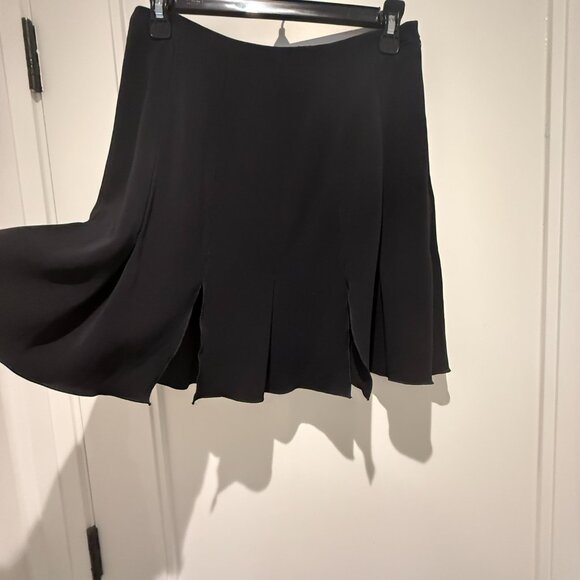 Rachel Zoe black A-line mini skirt with front slits. Elegant, simple. - Picture 4 of 6